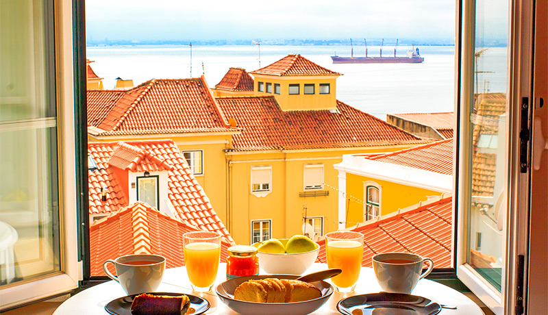 Lissabon: bed and breakfast in appartement