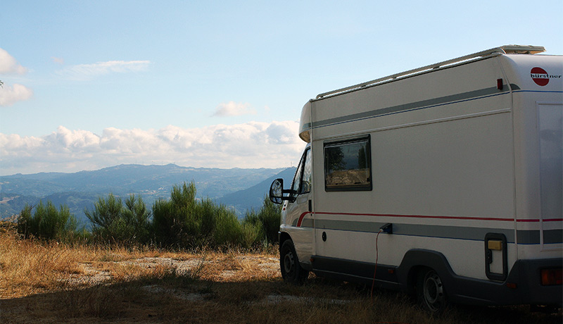 Camper op camping in Portugal