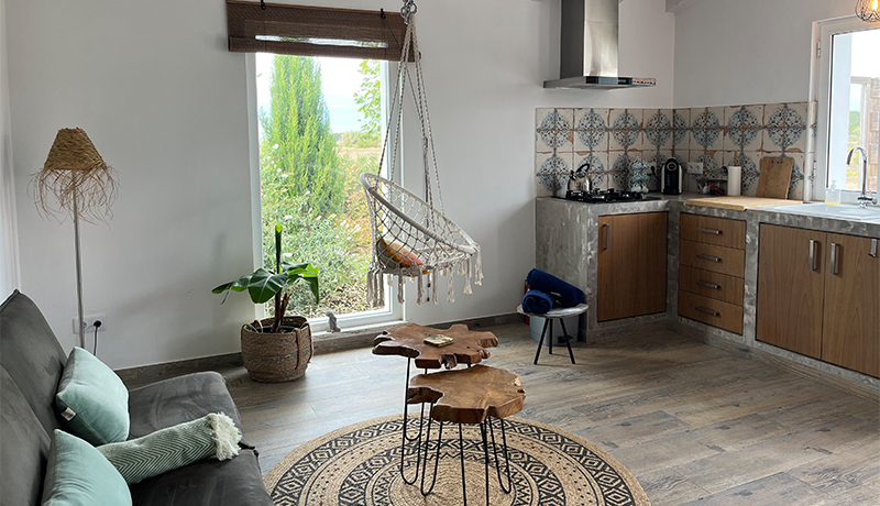 Inrichting woonkamer vakantiehuisje