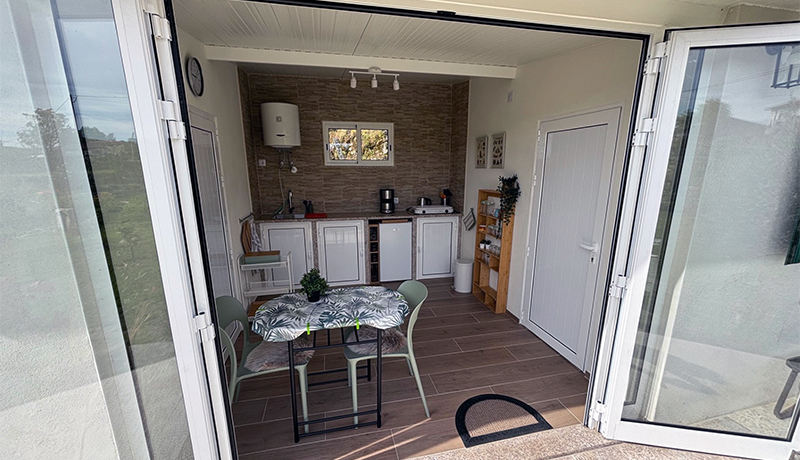 Interieur van het tiny vakantiehuisje
